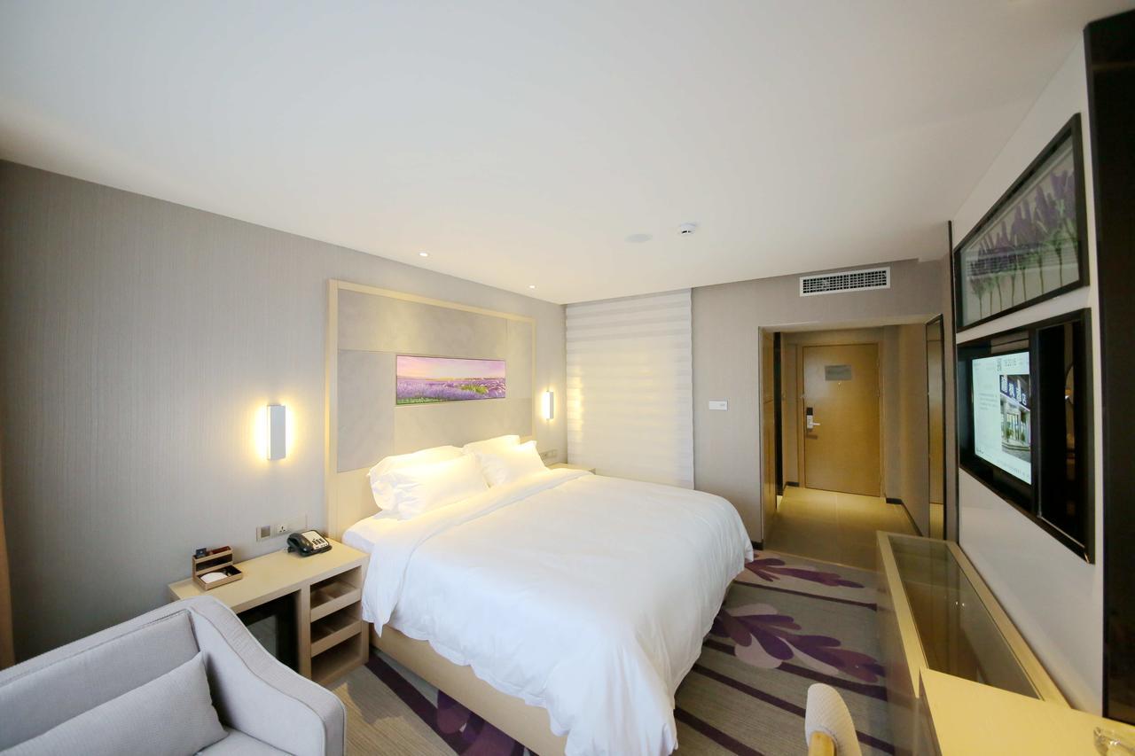 Lavande Hotel Qingdao North Station Shop מראה חיצוני תמונה