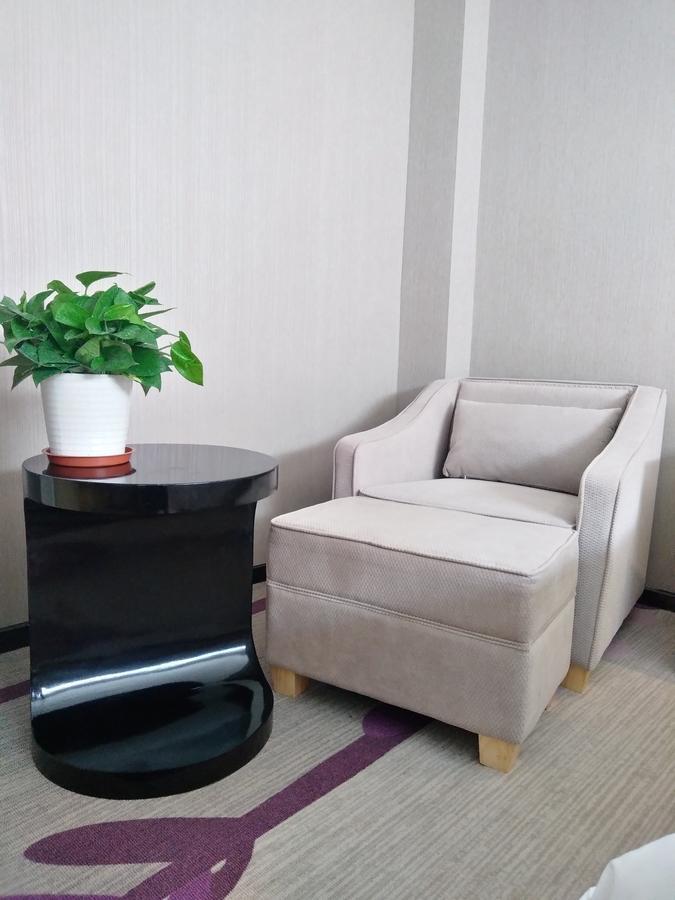 Lavande Hotel Qingdao North Station Shop מראה חיצוני תמונה